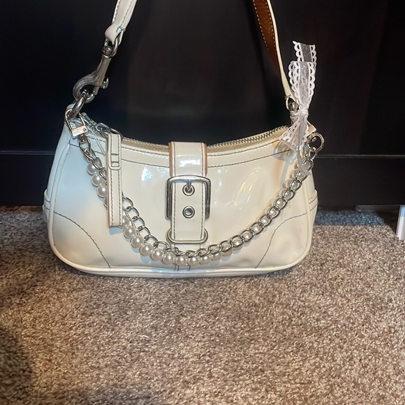 Coach mini Demi Hampton white leather Women's shoulder Handbag - Picture 1 of 3